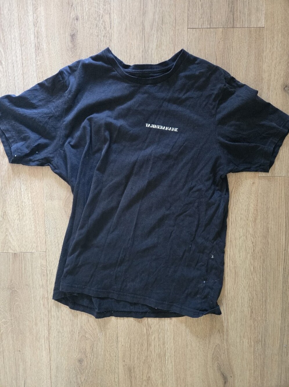 Black Short-Sleeve Tee - Tajinebanane